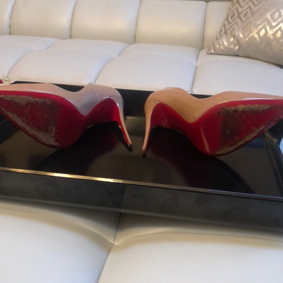 Authentic Christian Louboutin So Kate - Picture 3 of 5